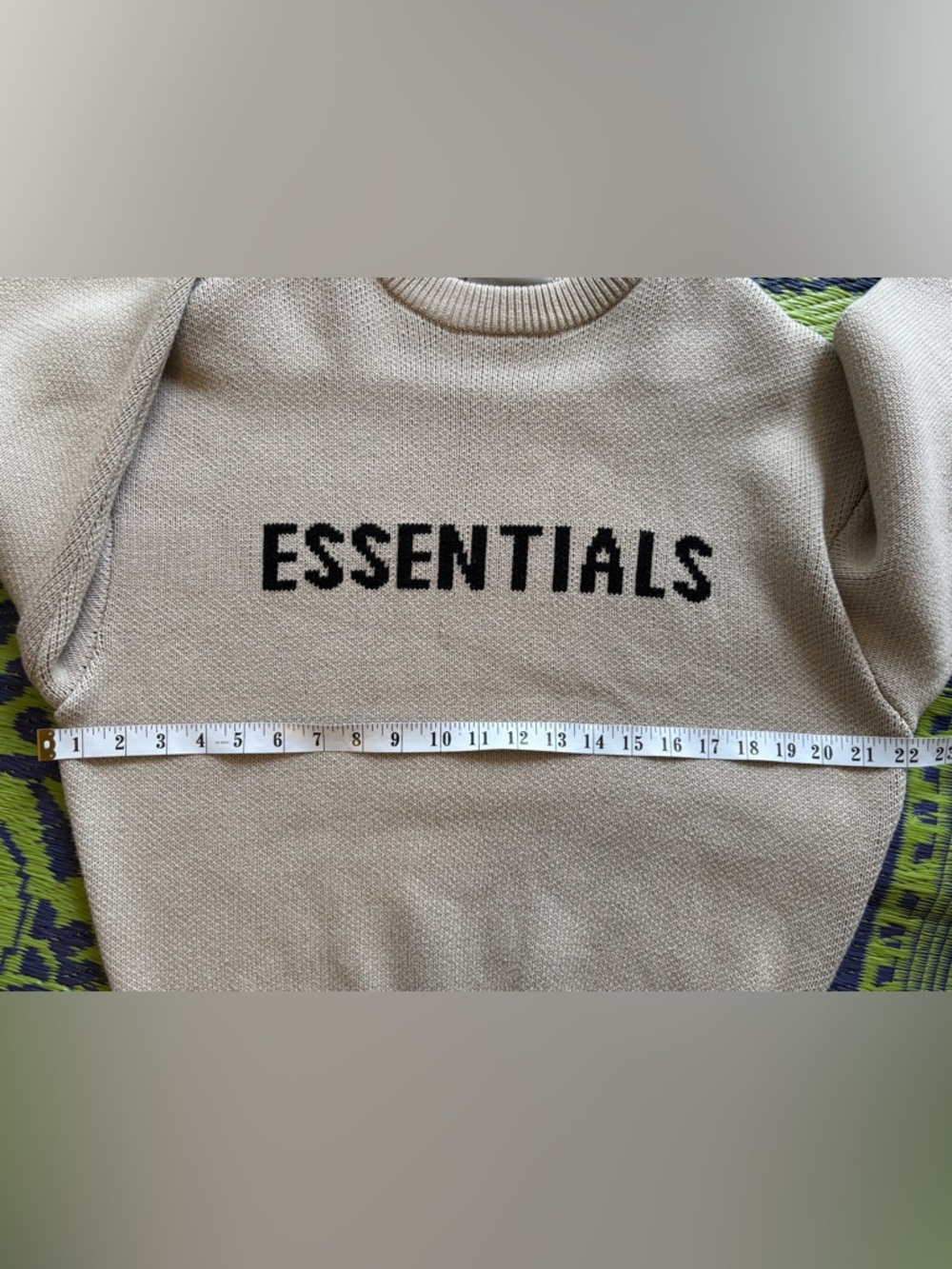 Essentials - Fear of God Graphic Print Pullover Sweater Large / 10 Beige Unisex - Picture 9 of 10